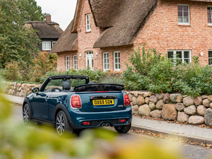 2020Convertible Sidewalk Edition w^