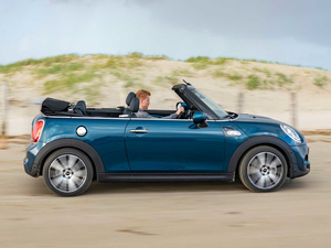 2020Convertible Sidewalk Edition w^