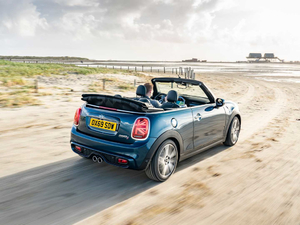 2020Convertible Sidewalk Edition w^