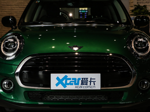 2020款三门版 1.5T COOPER 艺术家 中网