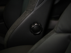 2020T 1.5T COOPER ˇg g