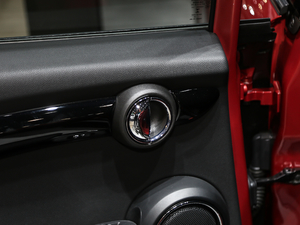 2020T 1.5T COOPER ˇg g