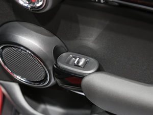 2020T 1.5T COOPER ˇg g