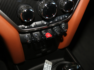 20212.0T COOPER S ALL4 п؅^