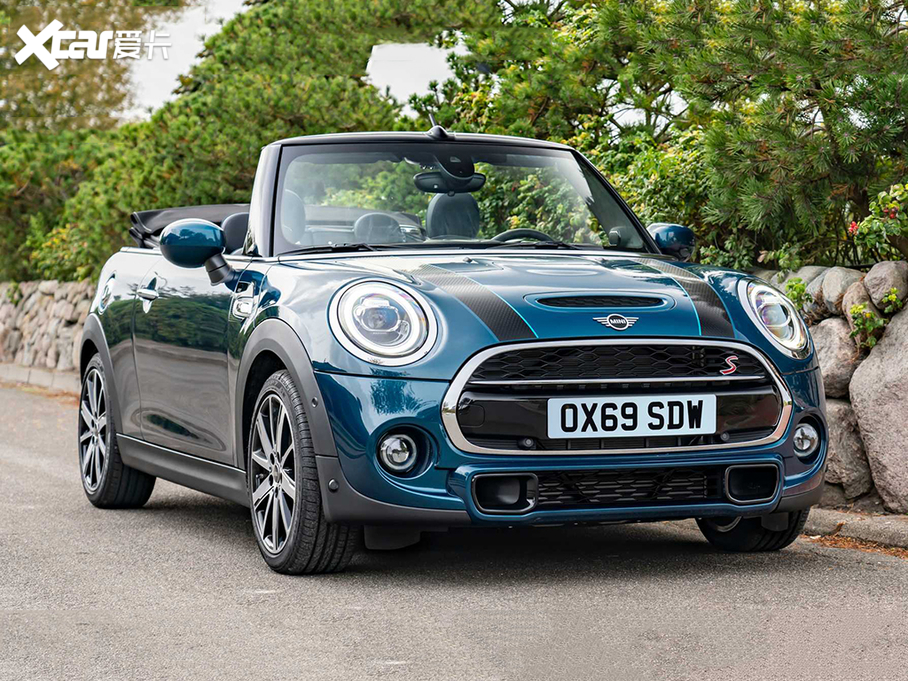 2020MINI CABRIO Convertible Sidewalk Edition