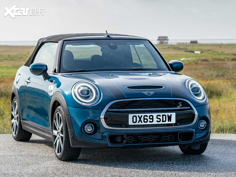 2020MINI CABRIO Convertible Sidewalk Edition