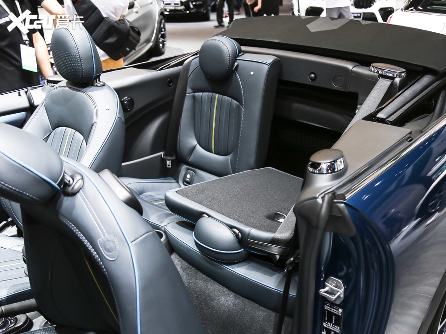 2020MINI CABRIO 2.0T COOPER S Sidewalk