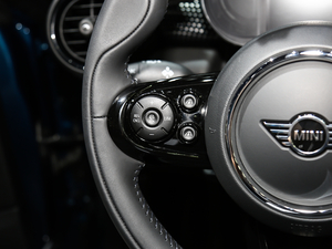 20202.0T COOPER S Sidewalk п؅^