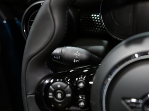 20202.0T COOPER S Sidewalk п؅^