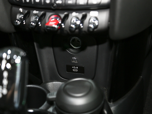 20202.0T COOPER S Sidewalk п؅^