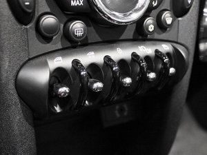 2011COOPER CABRIO п؅^(q)