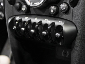 2011COOPER CABRIO п؅^(q)