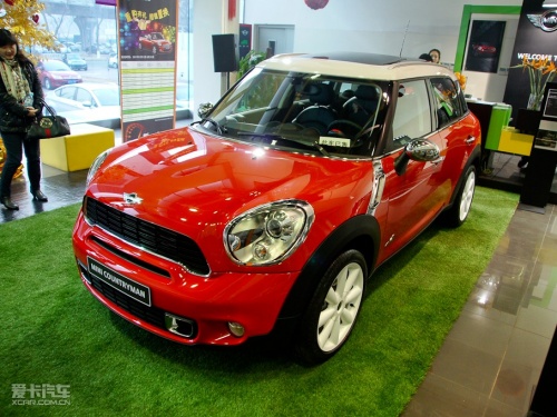 MINI 2011MINI COUNTRYMAN