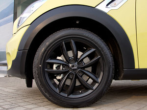 2011款COOPER EXCITEMENT 轮圈