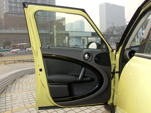 2011COOPER EXCITEMENT g