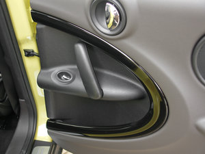 2011COOPER EXCITEMENT g