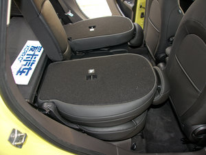 2011COOPER EXCITEMENT g