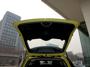 2011COOPER EXCITEMENT g