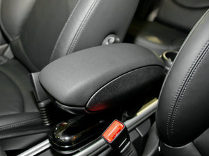 2011COOPER S ALL 4 g