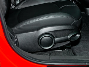 2011COOPER S ALL 4 g