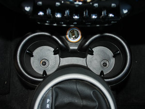 2011款COOPER S ALL 4 中控区