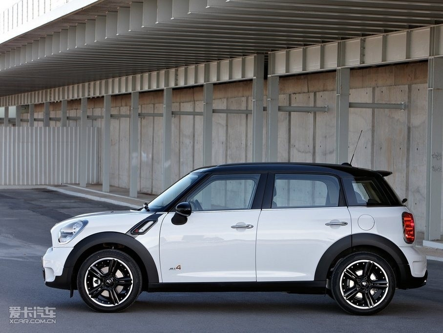 2011MINI COUNTRYMAN 