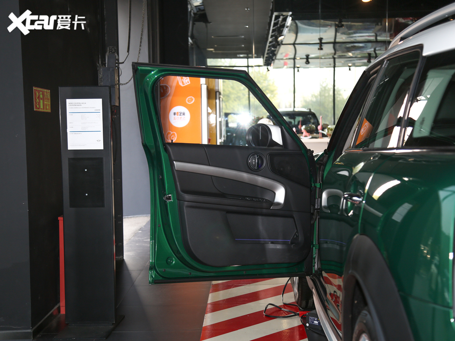 2021MINI COUNTRYMAN 1.5T COOPER ALL4 bp