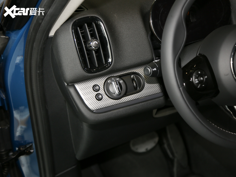 2021��MINI COUNTRYMAN 2.0T COOPER S ALL4