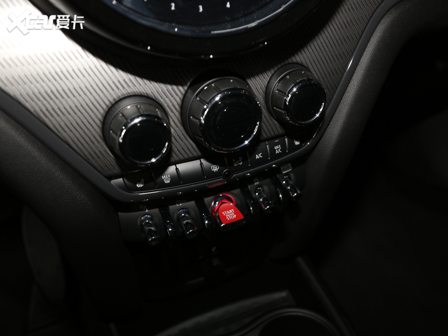 2021��MINI COUNTRYMAN 2.0T COOPER S ALL4