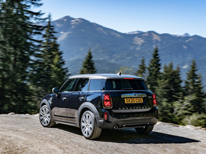 2021款1.5T COOPER ALL4 整体外观