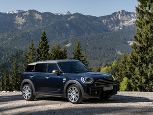 2021款1.5T COOPER ALL4 整体外观