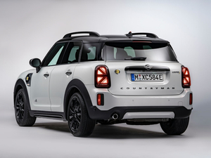 2021款2.0T COOPER S ALL4 整体外观