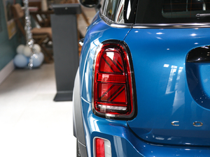 20212.0T COOPER S ALL4 ^