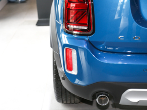 20212.0T COOPER S ALL4 ^