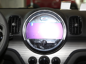 2021款2.0T COOPER S ALL4 中控台显示屏