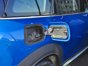 20211.5T COOPER ALL4 ^