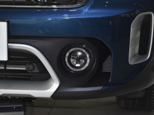 2021款1.5T COOPER ALL4 拉古纳蓝限量版  前雾灯