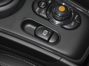 20211.5T COOPER ALL4 ż{{  v܇Ƅ