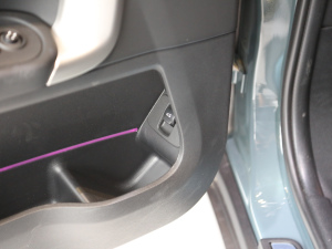 2021款2.0T COOPER S ALL4 拉古纳蓝限量版  空间座椅