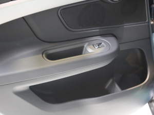 2021款2.0T COOPER S ALL4 拉古纳蓝限量版  空间座椅