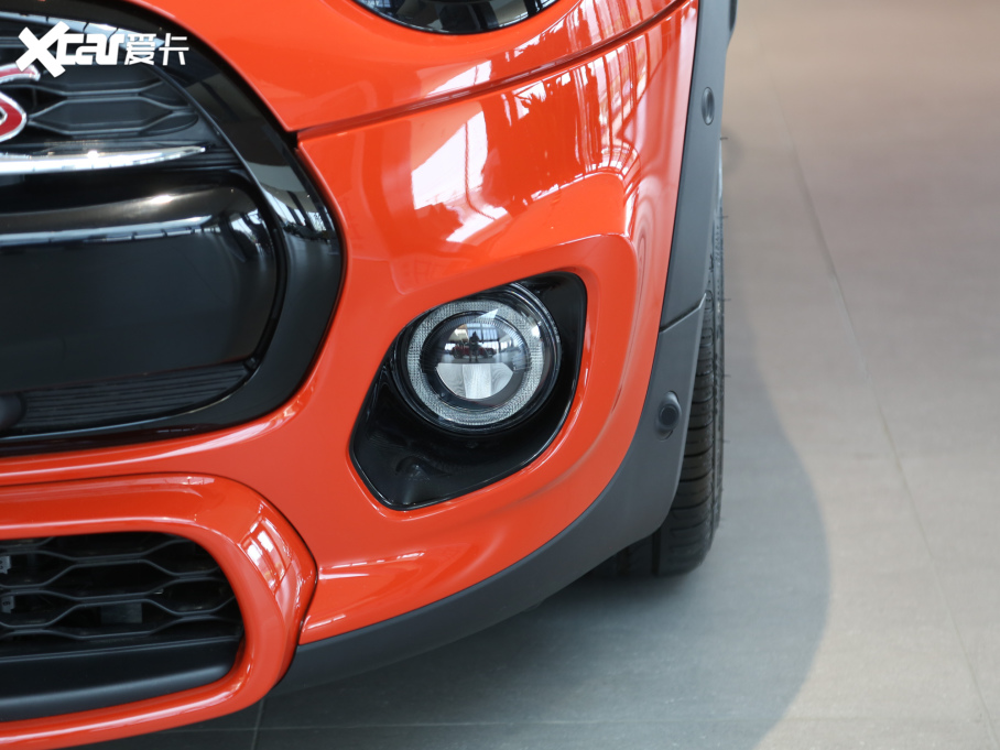 2021MINI T 2.0T COOPER S ذ