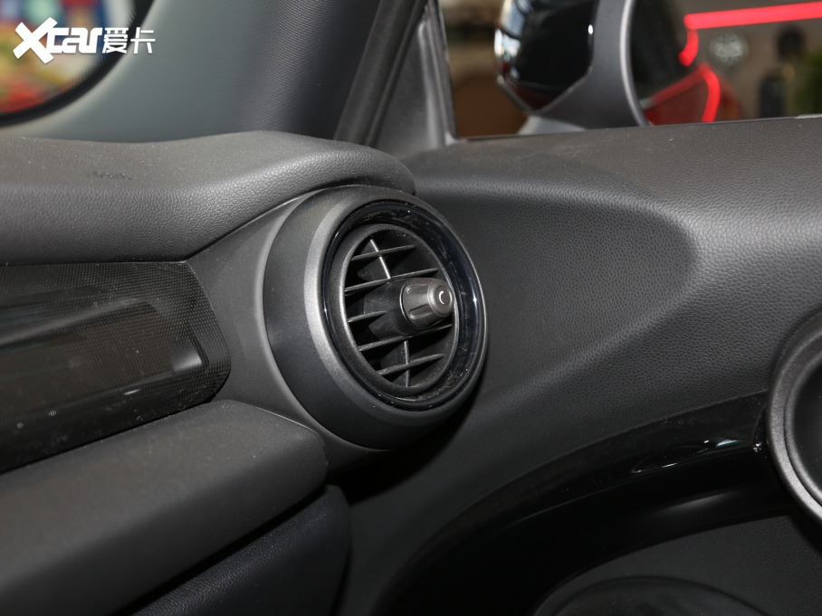 2021MINI T 2.0T COOPER S ذ