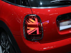 2021T 1.5T COOPER ˇg ^