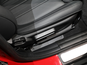 2021T 1.5T COOPER ˇg g