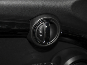 2021T 1.5T COOPER  g