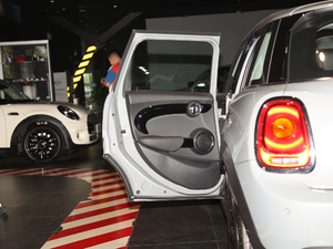 2021T 1.5T ONE PLUS ܇T