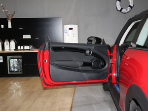 2021款三门版 2.0T COOPER S 经典派 驾驶位车门