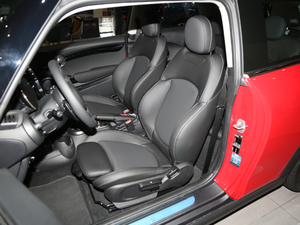 2021款三门版 2.0T COOPER S 经典派 主驾驶座椅