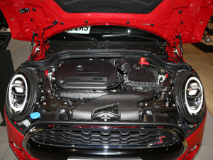 2021款三门版 2.0T COOPER S 经典派 发动机