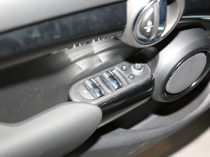 2021T 1.5T COOPER  {܇ƅ^	